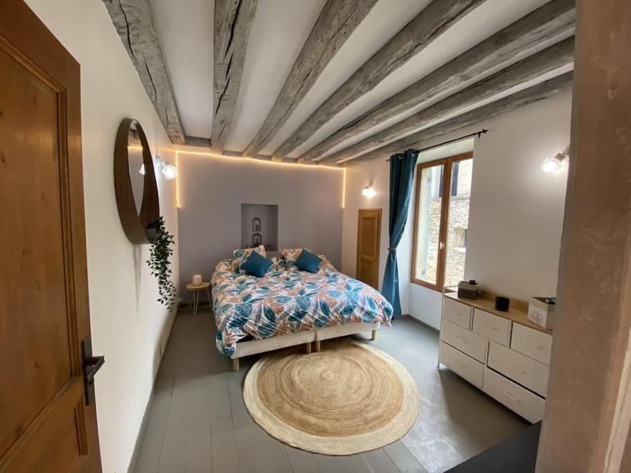 Detente Et Spa Pour Se Ressourcer Bullion Extérieur photo