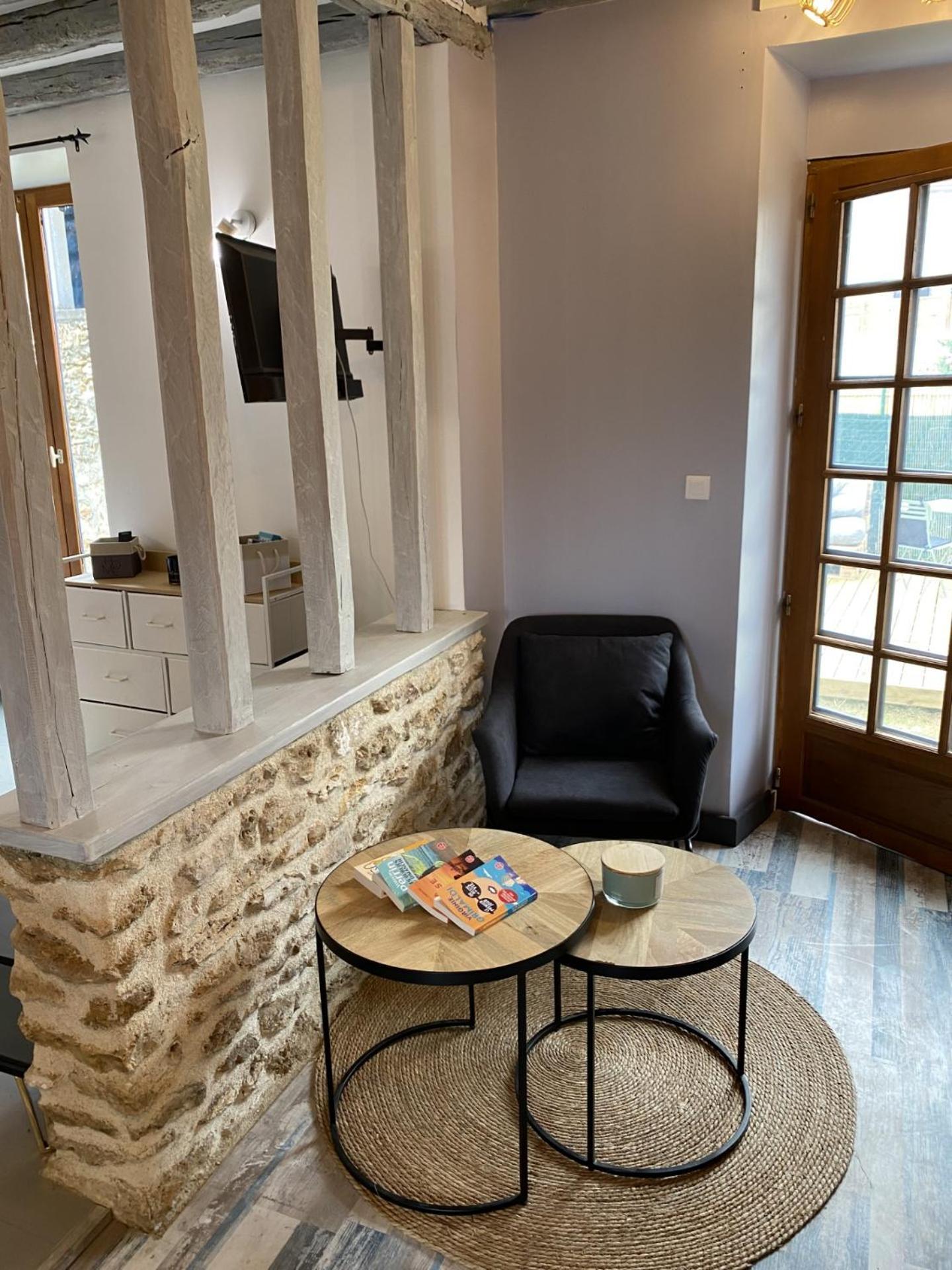 Detente Et Spa Pour Se Ressourcer Bullion Extérieur photo