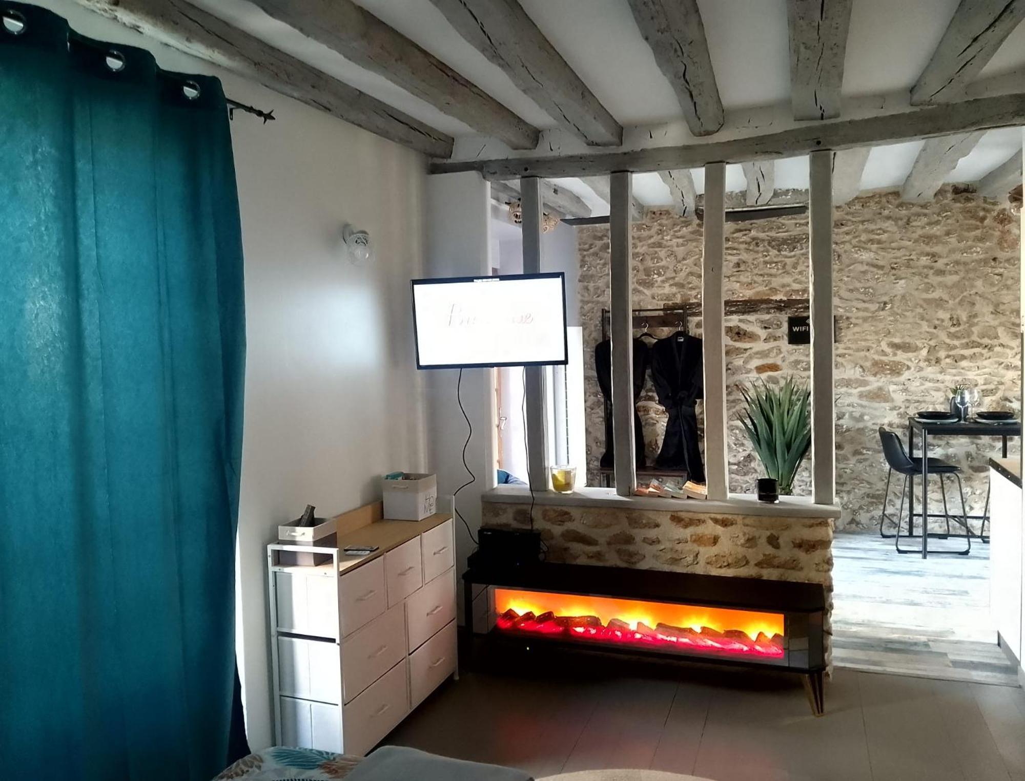 Detente Et Spa Pour Se Ressourcer Bullion Extérieur photo